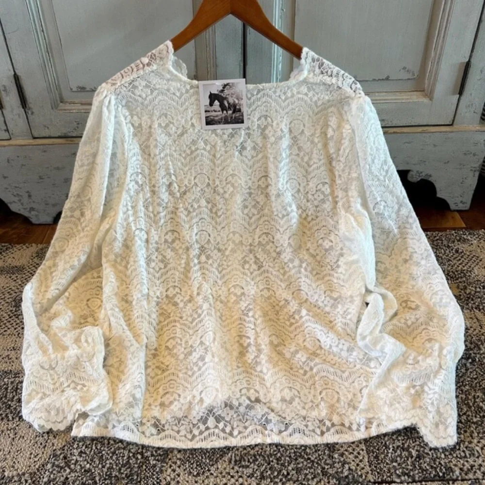 Scalloped Lace Button Front White Blouse Romantic Boho Style, Feminine Top - Picture 6 of 11